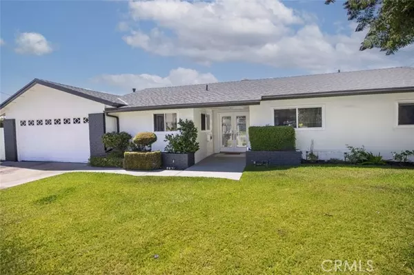 Glendora, CA 91740,1329 Essex Court