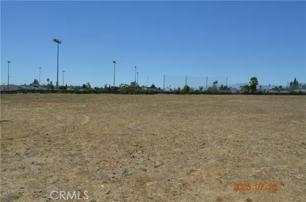 Pomona, CA 91737,2401 N TOWNE AVE