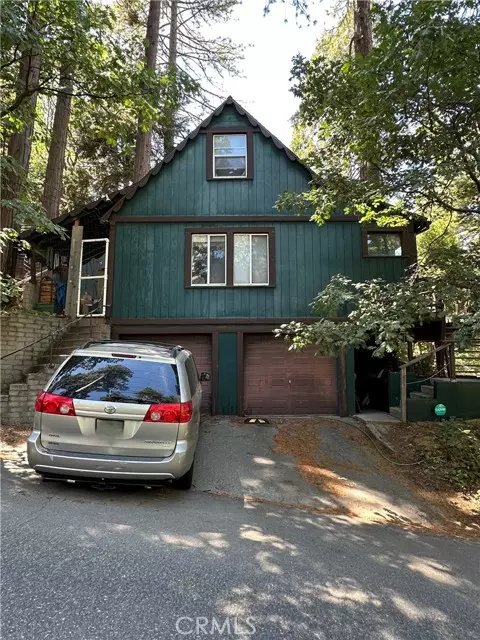 23940 Cresta Drive, Crestline, CA 92325