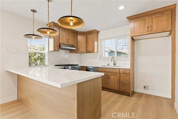 9716 Felton Avenue, Inglewood, CA 90301