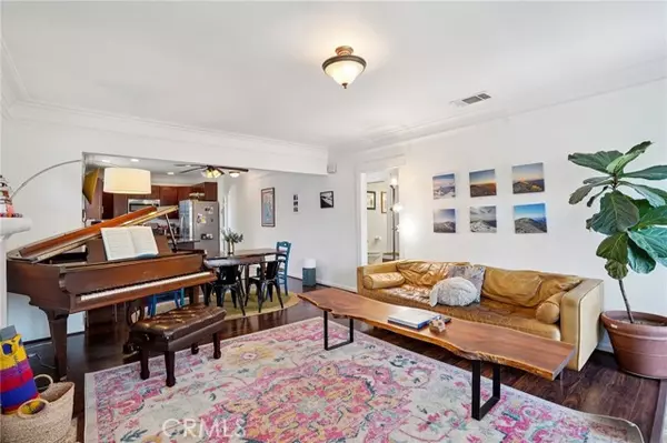 Los Angeles, CA 90062,2025 W Vernon Avenue