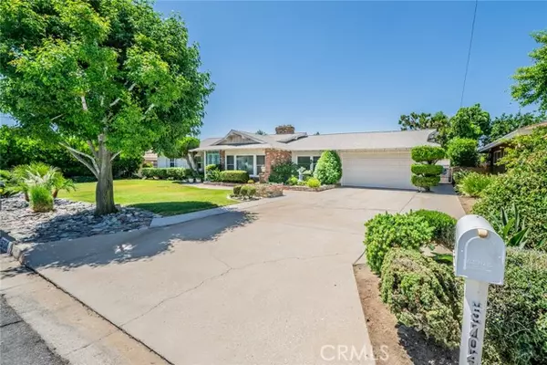 5704 Olive Avenue, Rialto, CA 92377