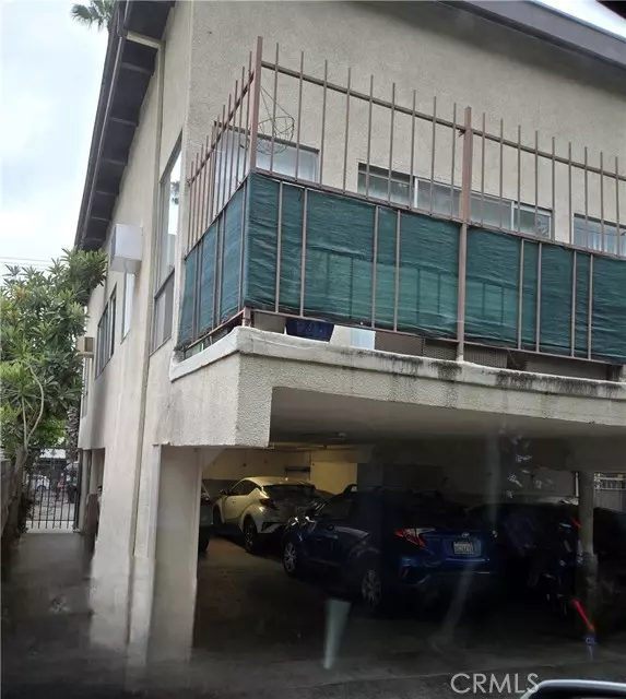 Los Angeles, CA 90028,5665 Franklin Avenue