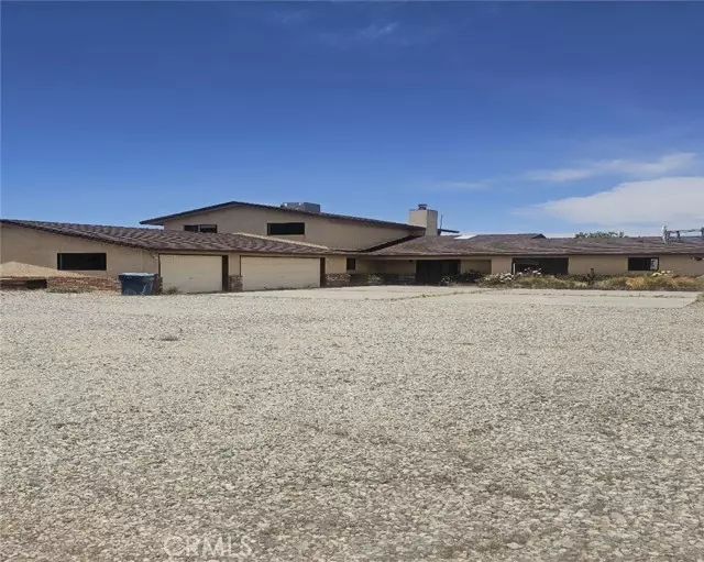 Pinon Hills, CA 92372,2910 Silver Ridge Drive