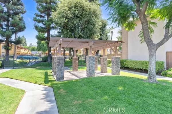 Riverside, CA 92507,1313 Massachusetts Avenue #201