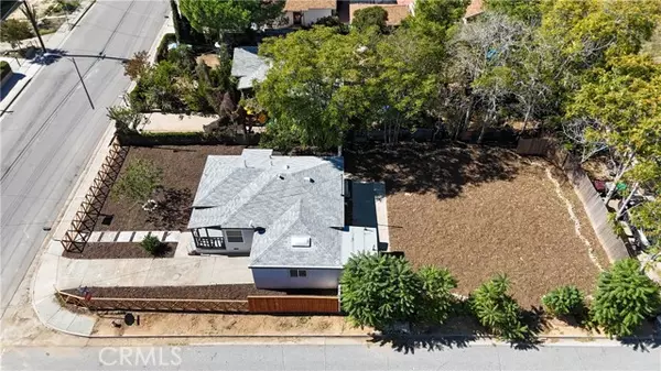 Banning, CA 92220,911 W George Street