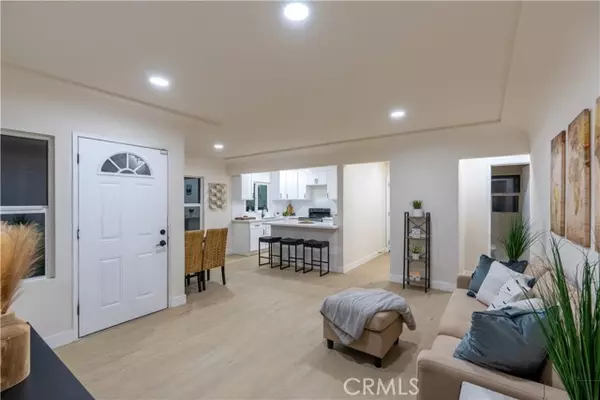 Banning, CA 92220,911 W George Street