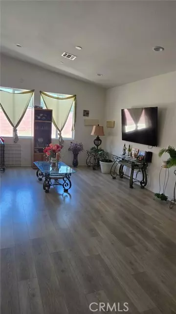 Highland, CA 92346,7993 Palermo Court