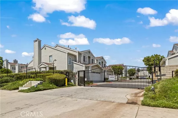 14333 Tyler Street #37, Sylmar (los Angeles), CA 91342