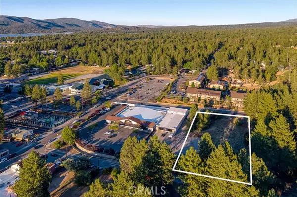 Big Bear Lake, CA 92315,745 Stocker Road