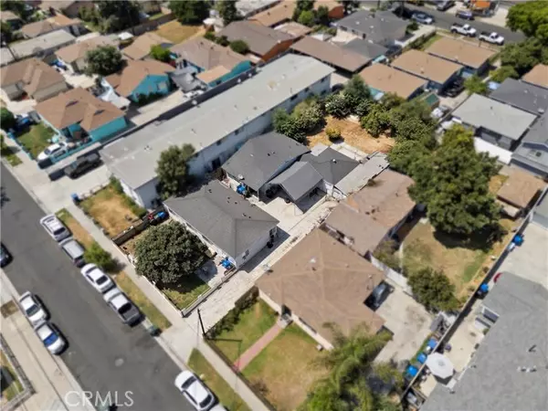 Paramount, CA 90723,8225 2nd Street