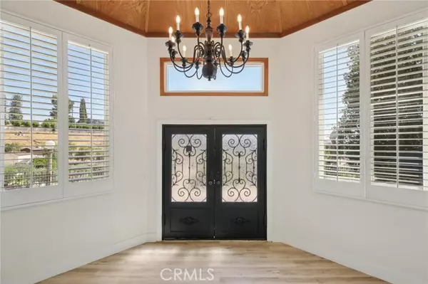 Yorba Linda, CA 92886,5754 Kellogg Drive