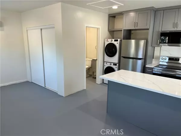 El Monte, CA 91732,2290 Cogswell Road #B