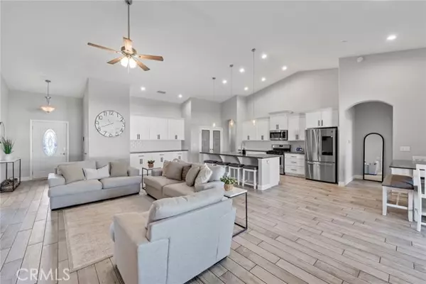 Hesperia, CA 92345,7714 Paisley Avenue