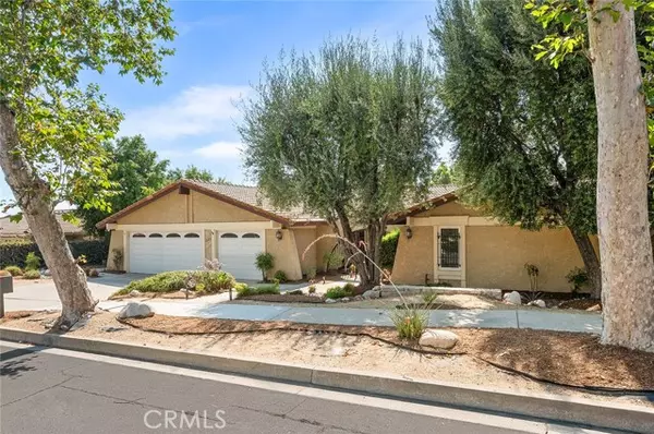 2123 Bonnie Brae Avenue,  Claremont,  CA 91711