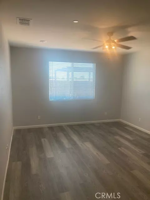 Manteca, CA 95337,2182 River Willow Avenue