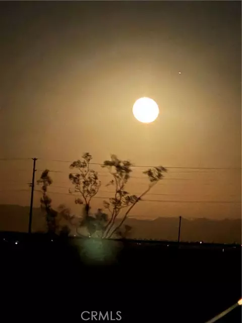 Twentynine Palms, CA 92277,0 White Sands Drive