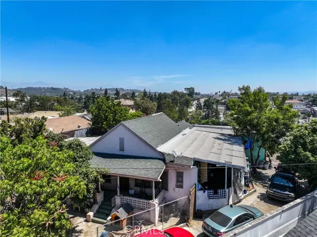 East Los Angeles, CA 90063,120 N Bonnie Beach Place