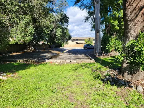 Covina, CA 91722,501 W San Bernardino Road
