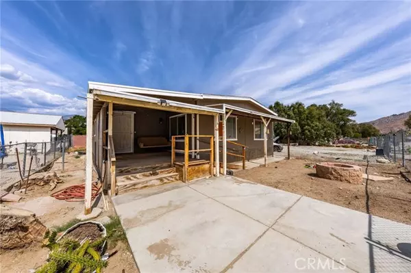Cabazon, CA 92230,52102 Date Avenue