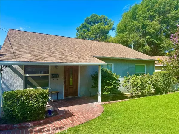 3022 Evelyn Street, La Crescenta, CA 91214