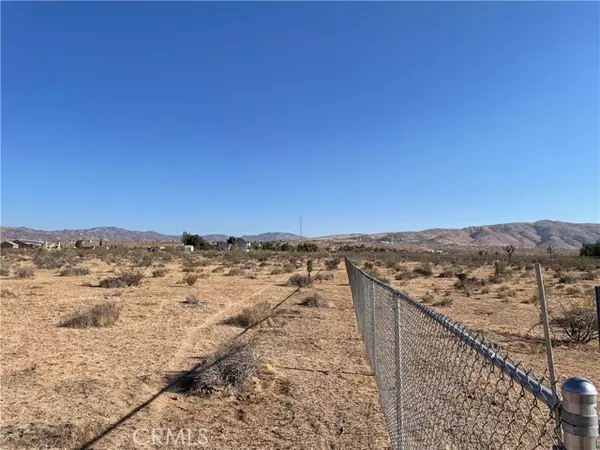 Apple Valley, CA 92308,0 Apn 308021211
