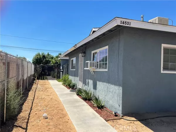 Hesperia, CA 92345,16531 Vine Street #2