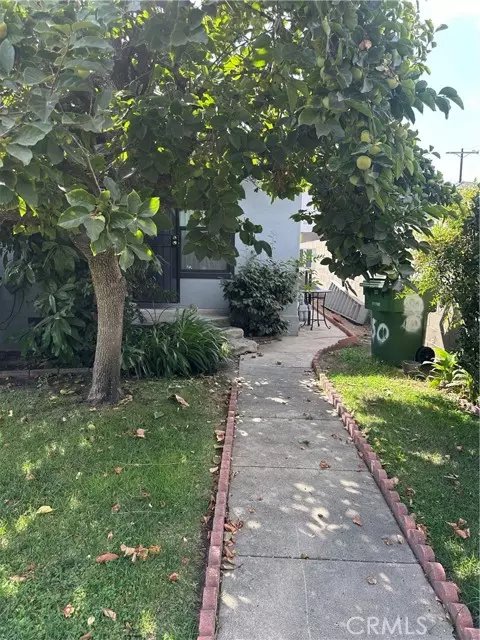 Los Angeles, CA 90042,250 S Avenue 55