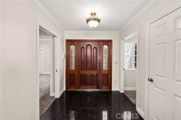 Claremont, CA 91711,888 W Highpoint Drive