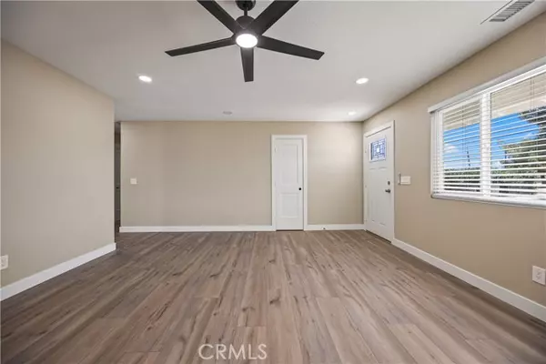 Hesperia, CA 92345,14804 Live Oak