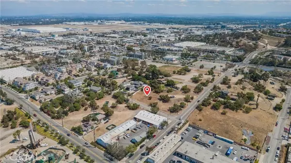 Signal Hill, CA 90755,2420 Gaviota Avenue