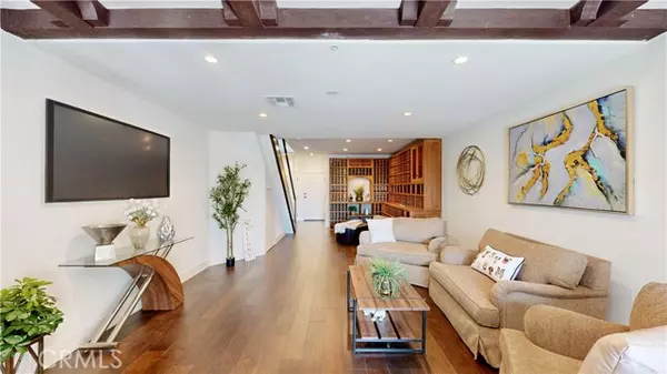 Long Beach, CA 90803,4257 E Ocean Boulevard