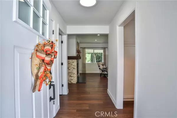 Claremont, CA 91711,1585 Mural Drive