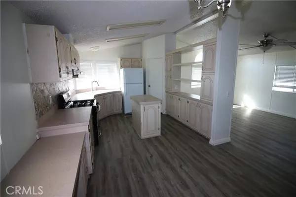 Ontario, CA 91761,1456 Philadelphia #182