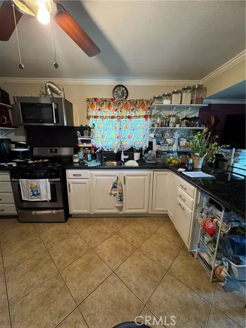 Riverside, CA 92509,6045 Mission Blvd #13