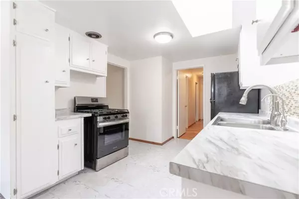 La Verne, CA 91750,727 Glenlea Street