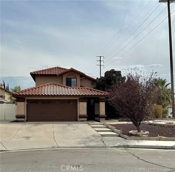 806 Anderson, Redlands, CA 92374