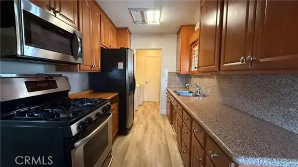 Hawthorne, CA 90250,2425 W 116TH Street