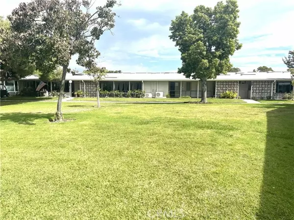 13180 NASSAU DR #210D, Seal Beach, CA 90740