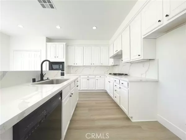 Eastvale, CA 91752,6556 Wells Springs Street