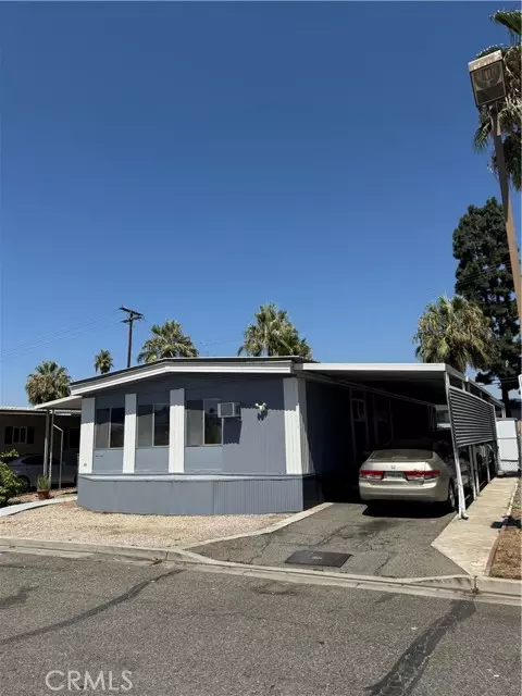 1560 Massachuesetts Avenue #46, Riverside, CA 92507