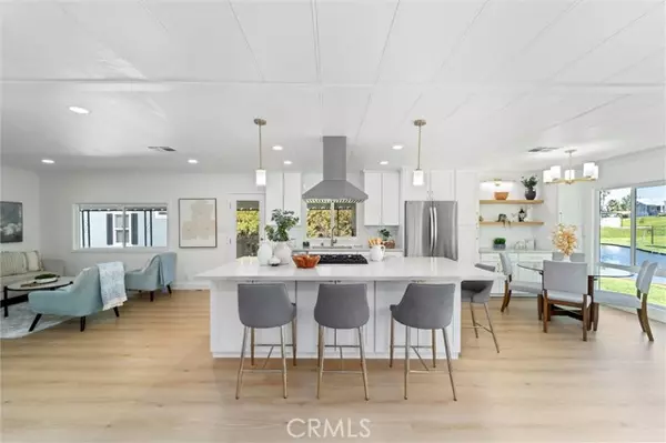 Lake Forest (el Toro), CA 92630,24001 Muirlands Boulevard #329