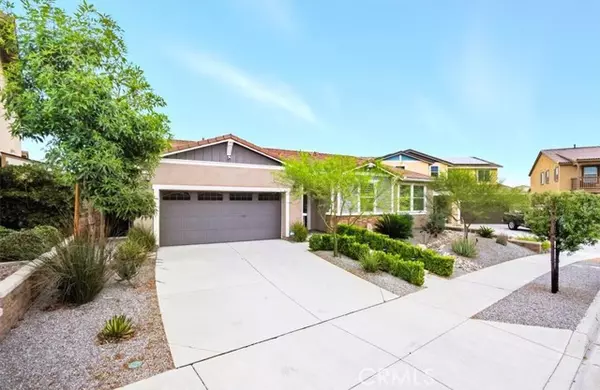 Fontana, CA 92336,5591 Royal Oaks