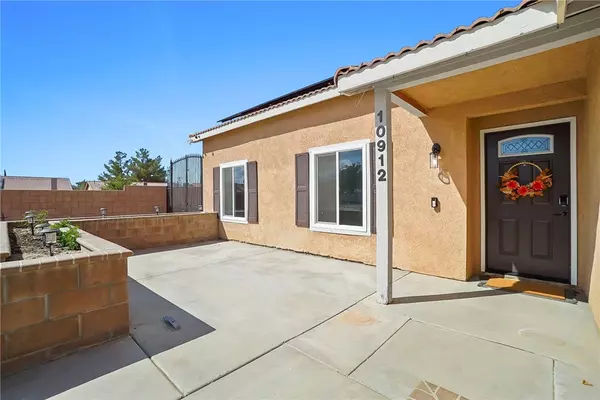 Adelanto, CA 92301,10912 Pershing