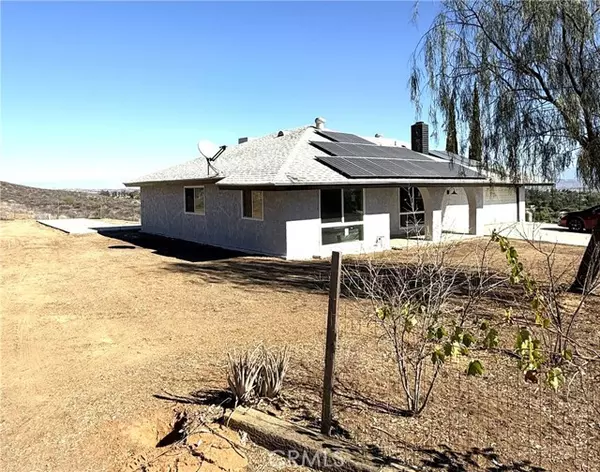 Perris, CA 92570,21145 Kimes