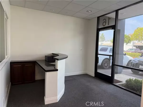 Upland, CA 91786,16 N Central