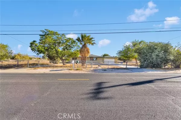 15565 Mesquite Street, Hesperia, CA 92345