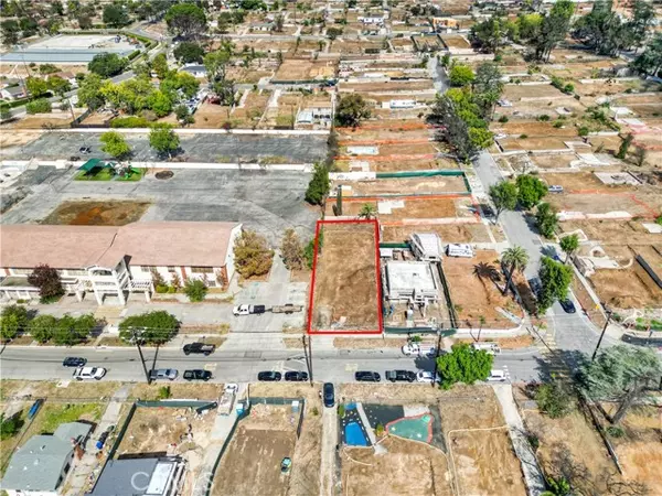 Altadena, CA 91001,75 W Palm Street