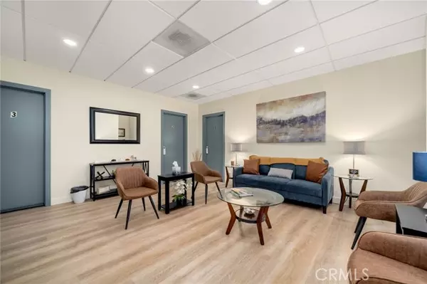 Claremont, CA 91711,201 W Fourth Street