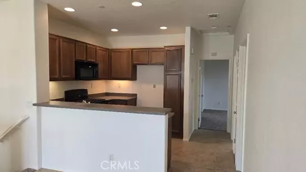 Chino, CA 91710,6952 Vining